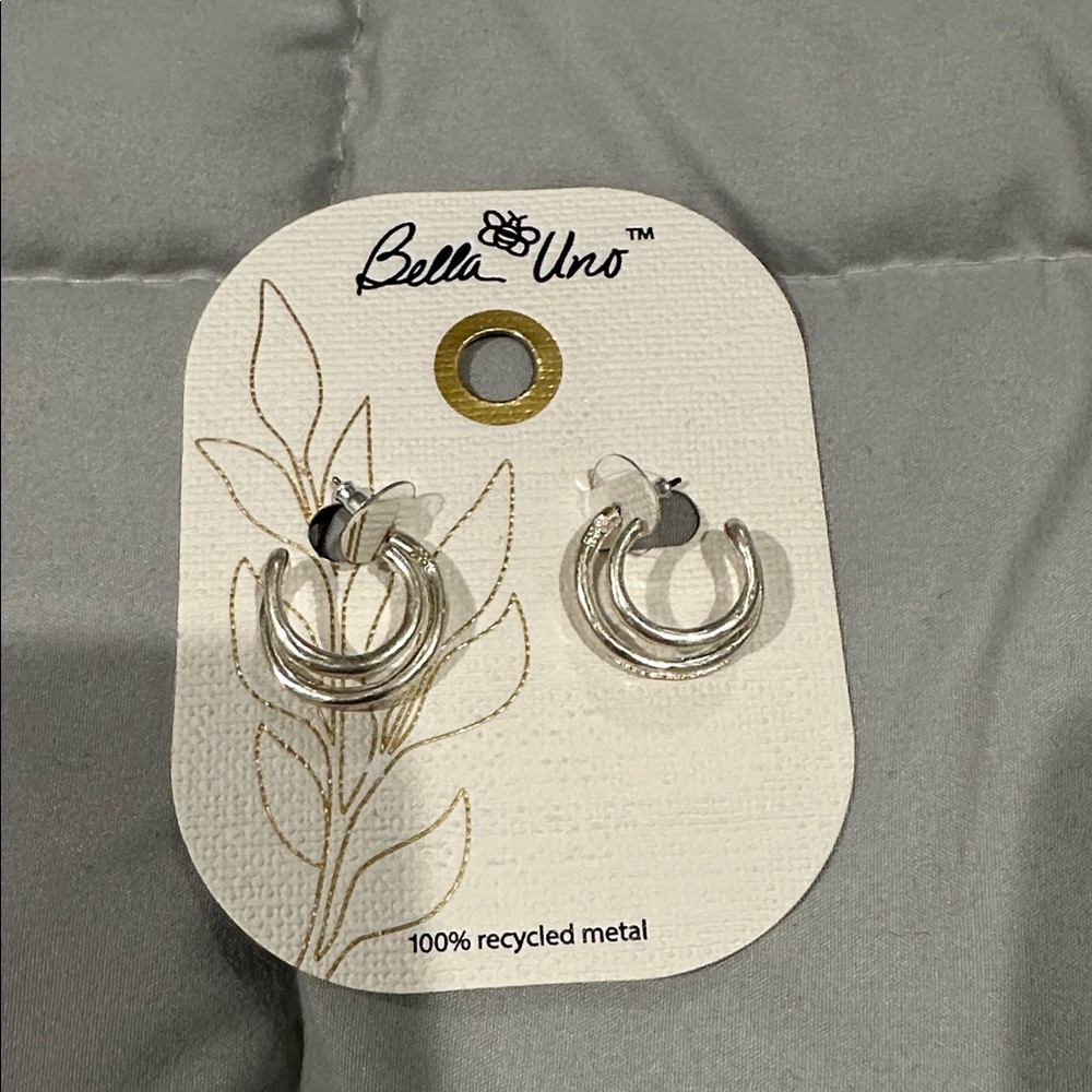 Bella Uno recycled metal Silver Hoop Earrings